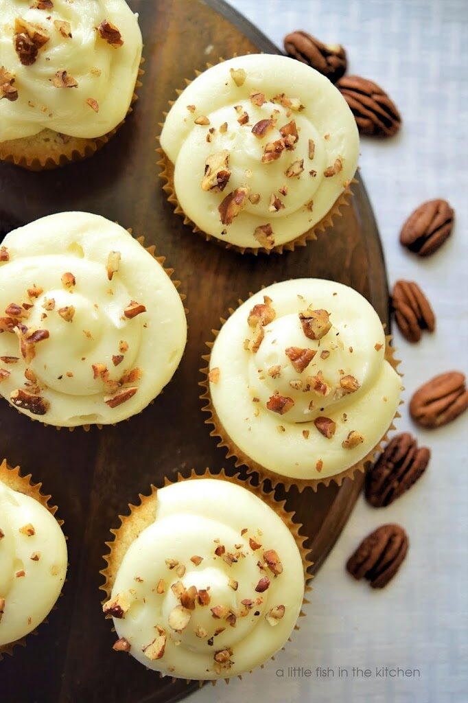 Butter Pecan Cupcakes with Cream Cheese Frosting