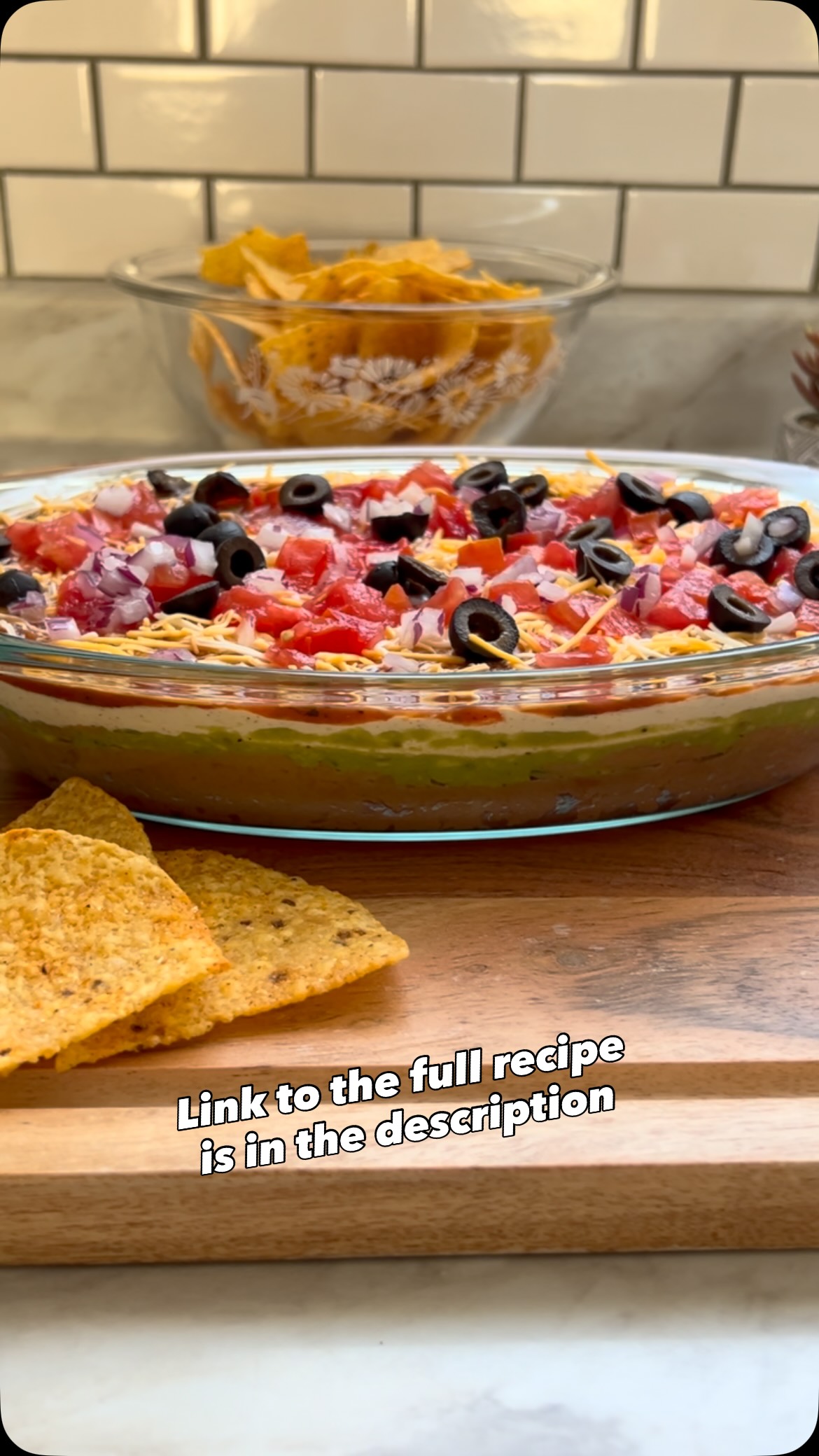 If you’ve been looking for the ultimate, no cook appetizer this classic 7-Layer Dip is the recipe for you! This 80s recipe is full of bold Tex-Mex flavors and no one will stop at one dip! :) Come see me on my blog or my main YouTube channel to get my favorite version of this recipe RECIPE: https://alittlefishinthekitchen.com/2026/07/classic-7-layer-dip/ or go here for full VIDEO: https://youtu.be/Db8CcUOwLg4?is=UaoNzr2EWV7NsAMB