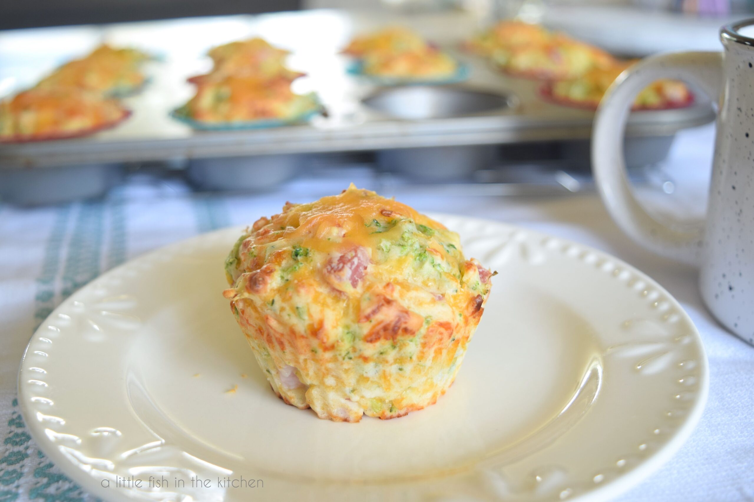 Muffin-Tin Omelets with Broccoli, Ham & Cheddar